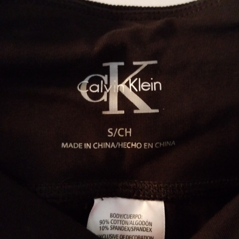 Calvin Klein cropped yoga pants